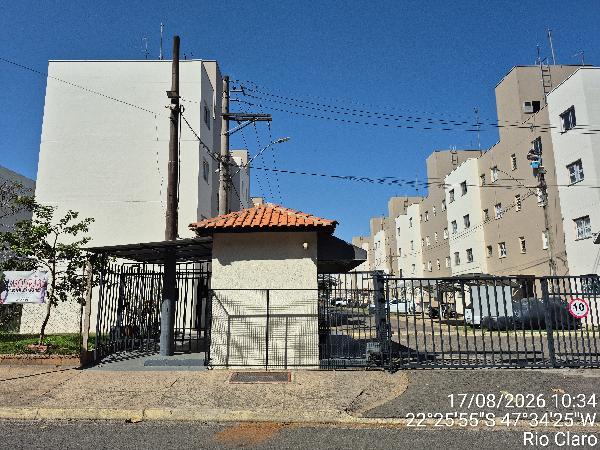 Apartamento — Chacara Luza