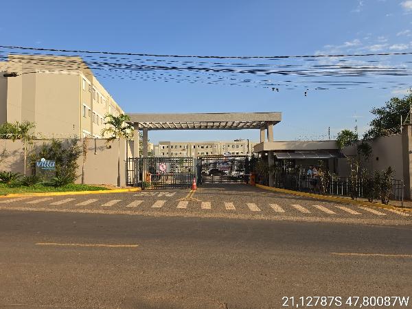 Apartamento — Chacaras Pedro Correa De Carvalho