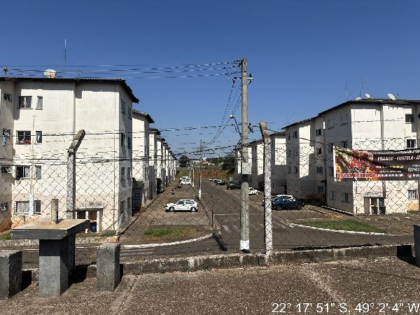 Apartamento — Nucleo Habitacional Mary Dota