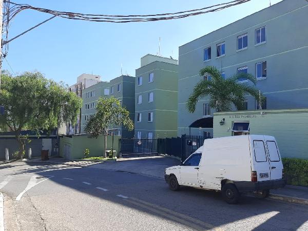 Apartamento — Vila Zizinha