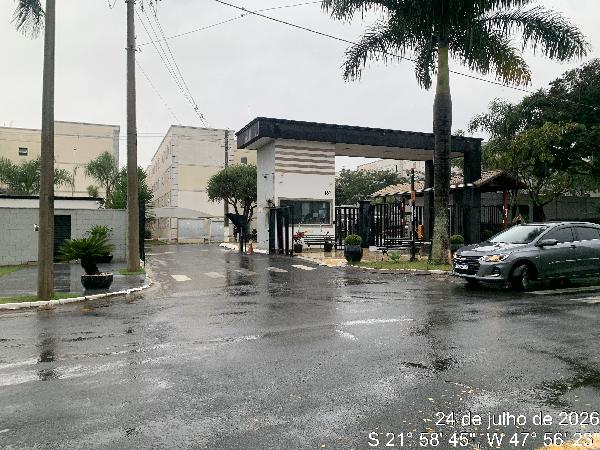 Apartamento — Parque Fehr