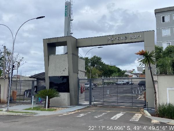 Apartamento — Jardim Maria Celia