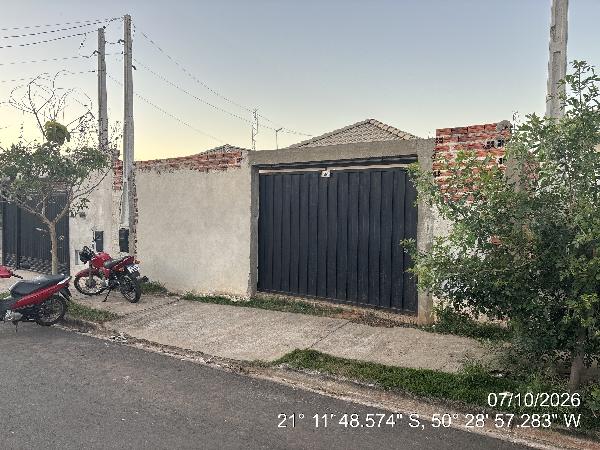 Casa na Rua Antônio Falcetti, 108, Conjunto Habitacional Luana Ii, Araçatuba/SP — imóvel Caixa — foto 1