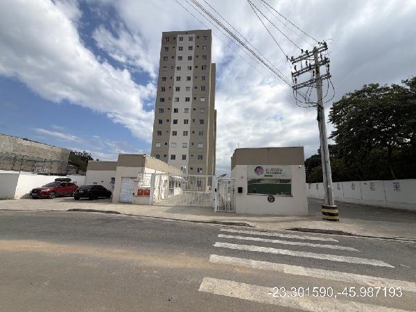 Apartamento — Jardim Jacinto