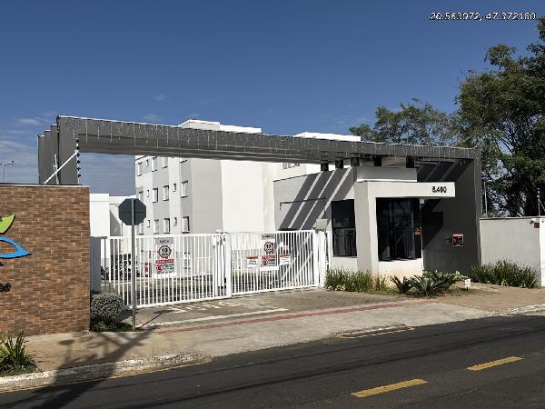 Apartamento — Chacara Espraiado